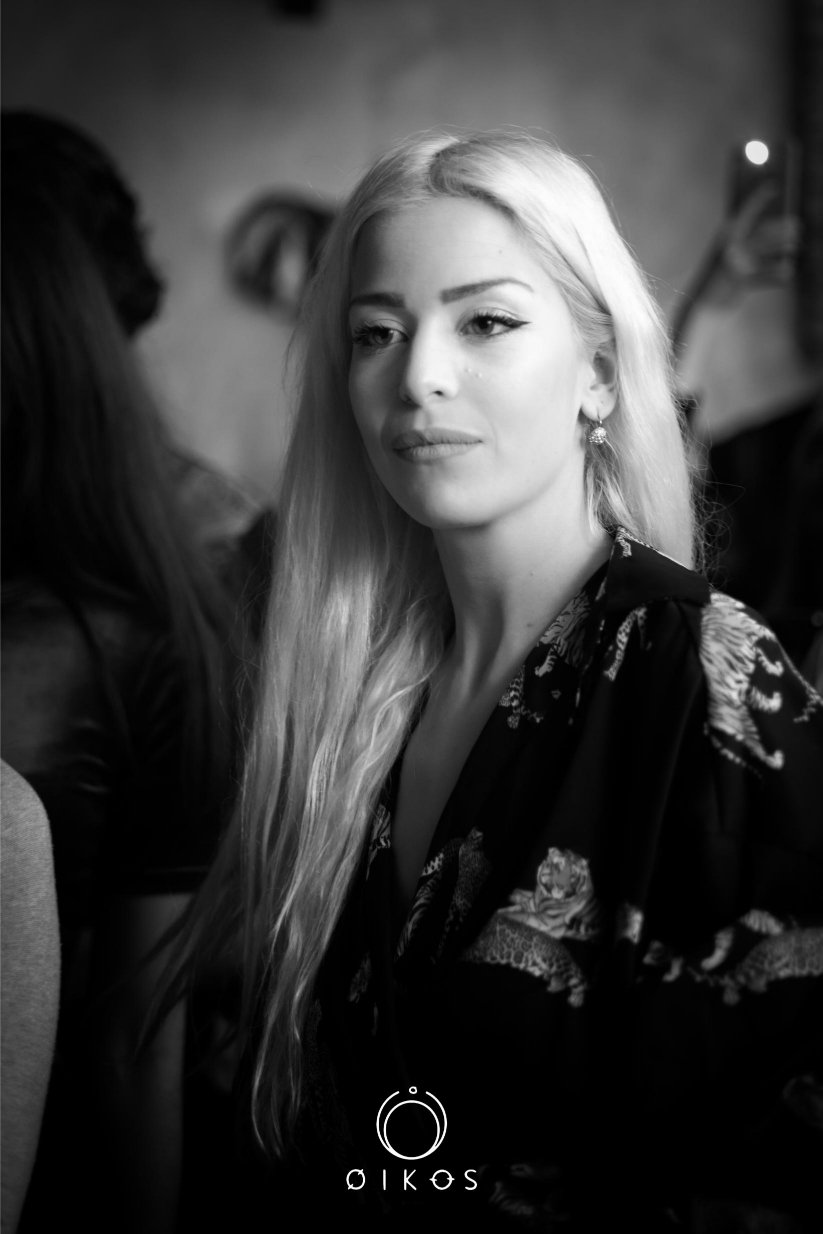90